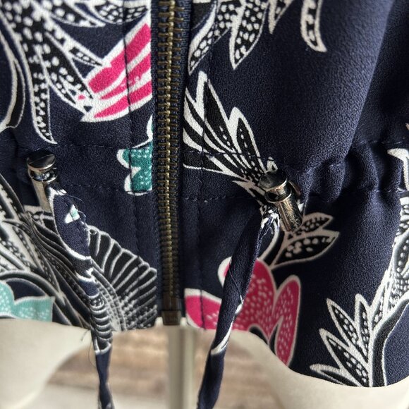 Banana Republic Bird of Paradise Print Drapey Bomber Jacket Size Medium Petite - Picture 9 of 10